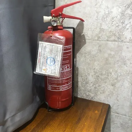 Adapted Kitchen In For Modest People At Great Location Διαμέρισμα Σκόπια